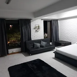 https://apartamento-en-parque-del-poblado.colombiamedellinhotels.com